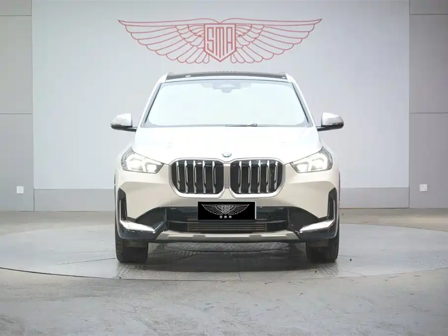BMW X1 2024 sDrive25Li X Design Package купить на сайте DeffCars