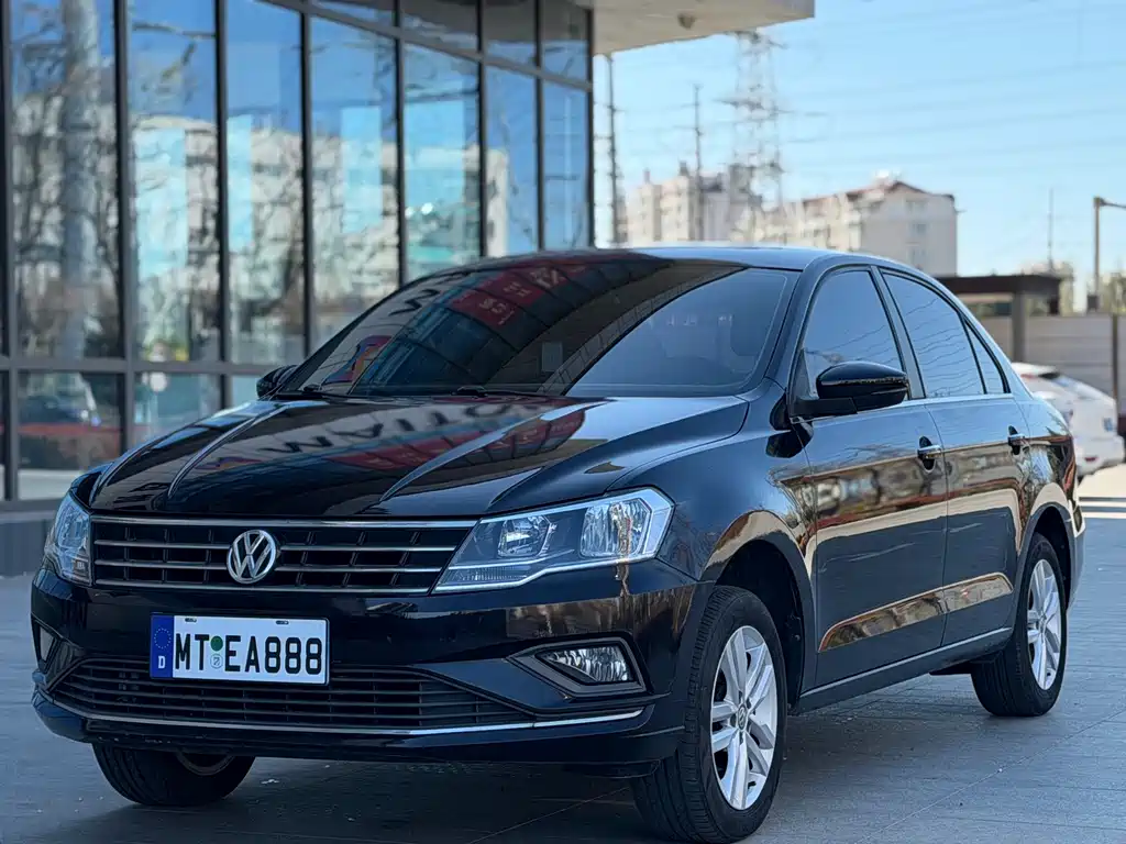 Jetta 2017 1.5L manual comfort model купить на сайте DeffCars