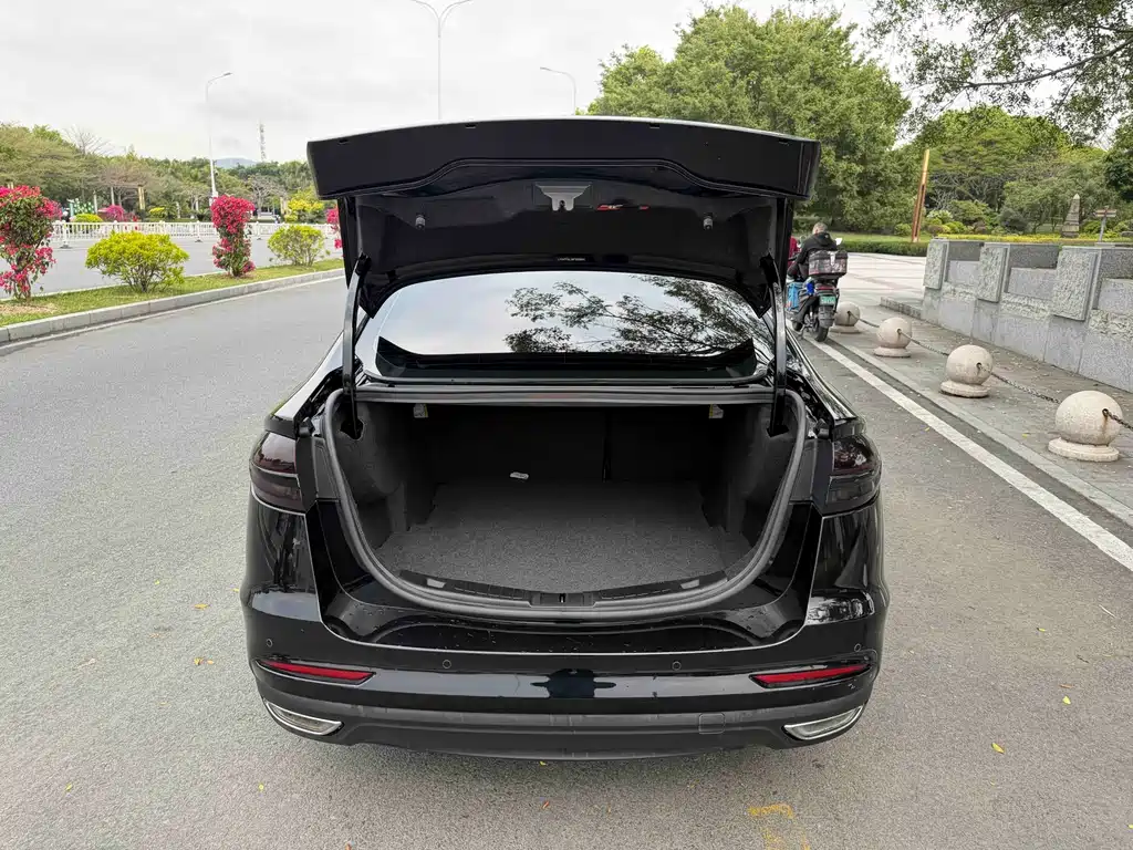 Mondeo 2020 EcoBoost 180 Fashion Model купить на сайте DeffCars