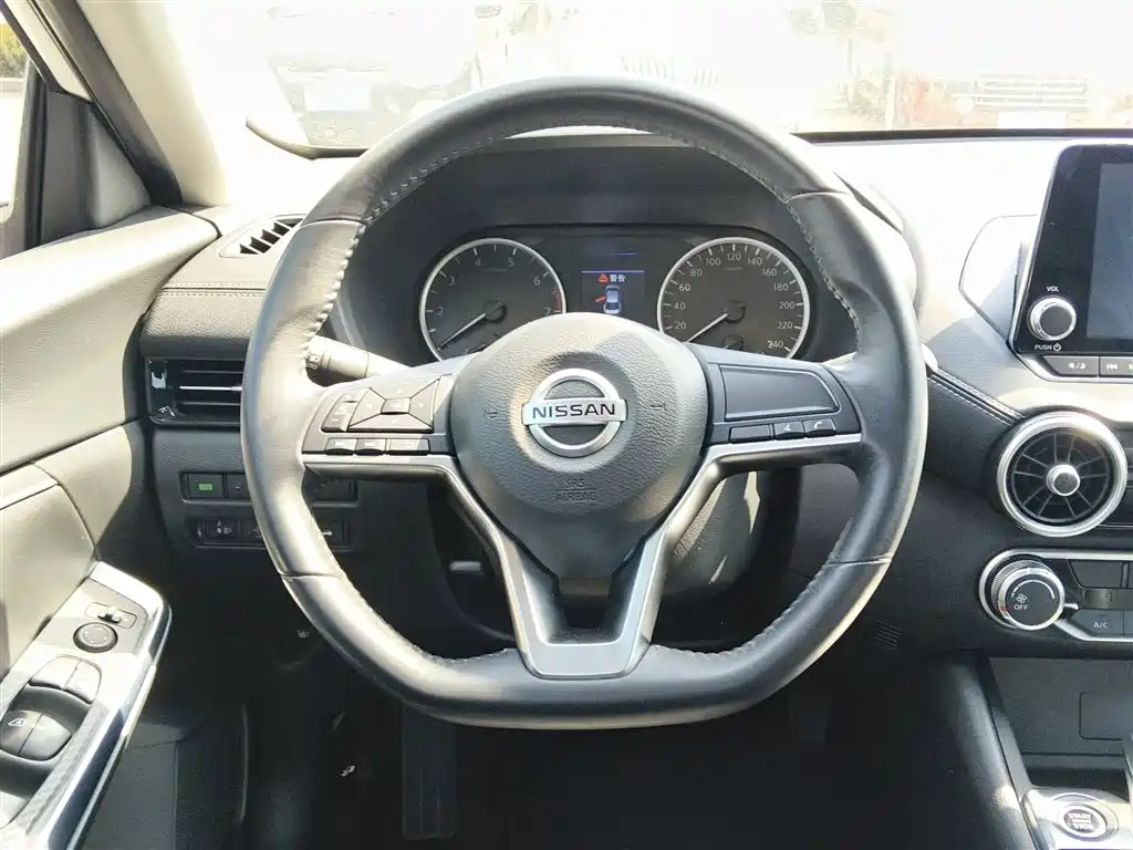 Sylphy 2020 1.6L XL CVT Enjoy Edition купить на сайте DeffCars