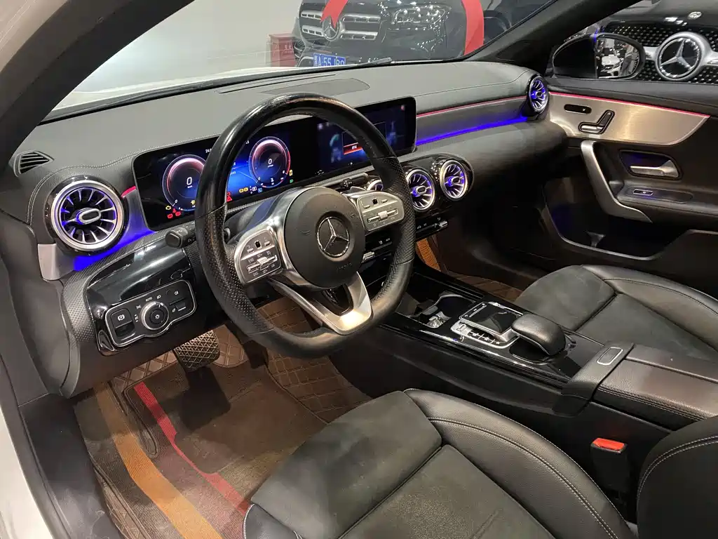 Mercedes-Benz A-Class 2020 A 220 L 4MATIC Sports Sedan купить на сайте DeffCars
