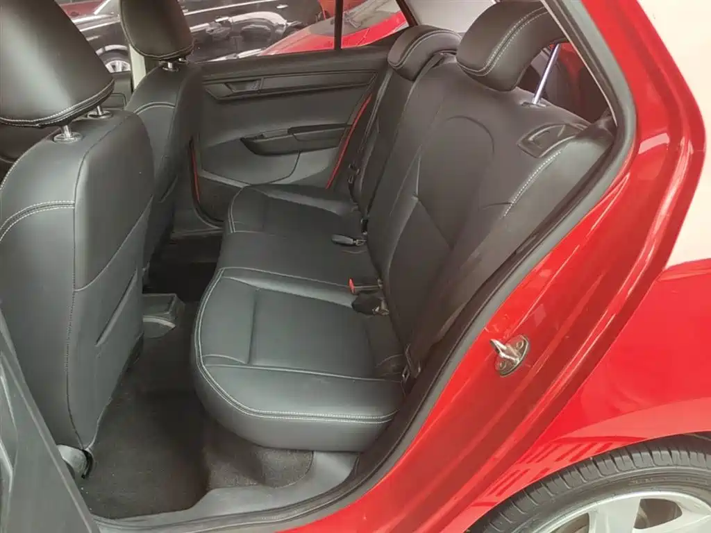 Fabia 2017 1.4L automatic car version купить на сайте DeffCars