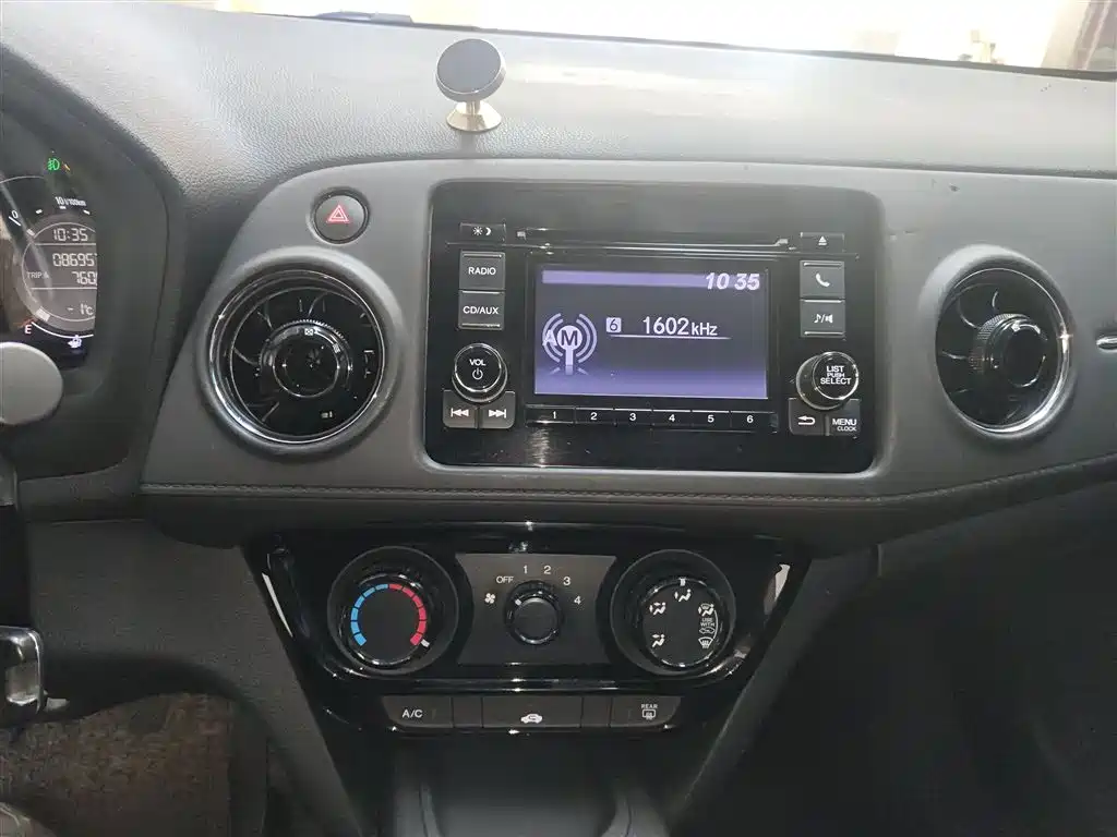 Honda XR-V 2017 1.5L LXi Manual Classic Edition купить на сайте DeffCars