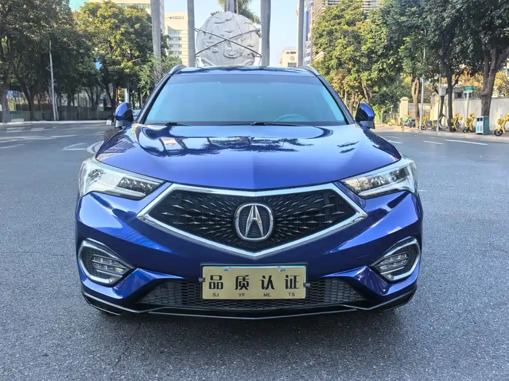 Acura CDX 2016 1.5T 2WD Exclusive Edition купить на сайте DeffCars