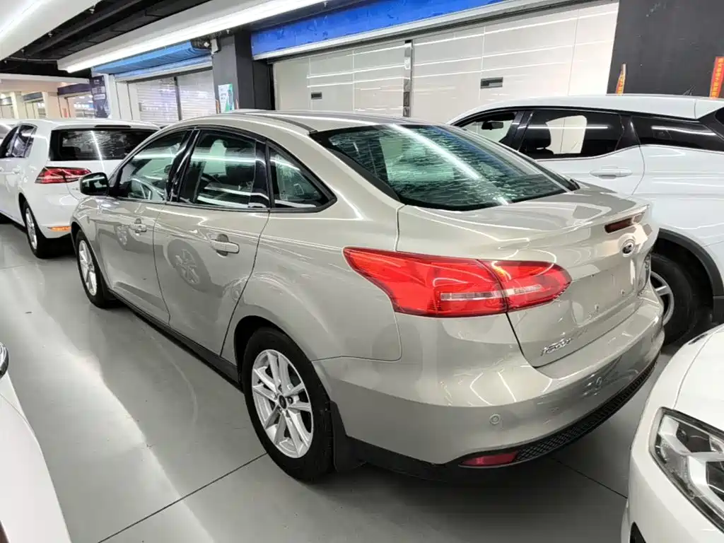 Focus 2015 sedan 1.6L automatic fashion model купить на сайте DeffCars