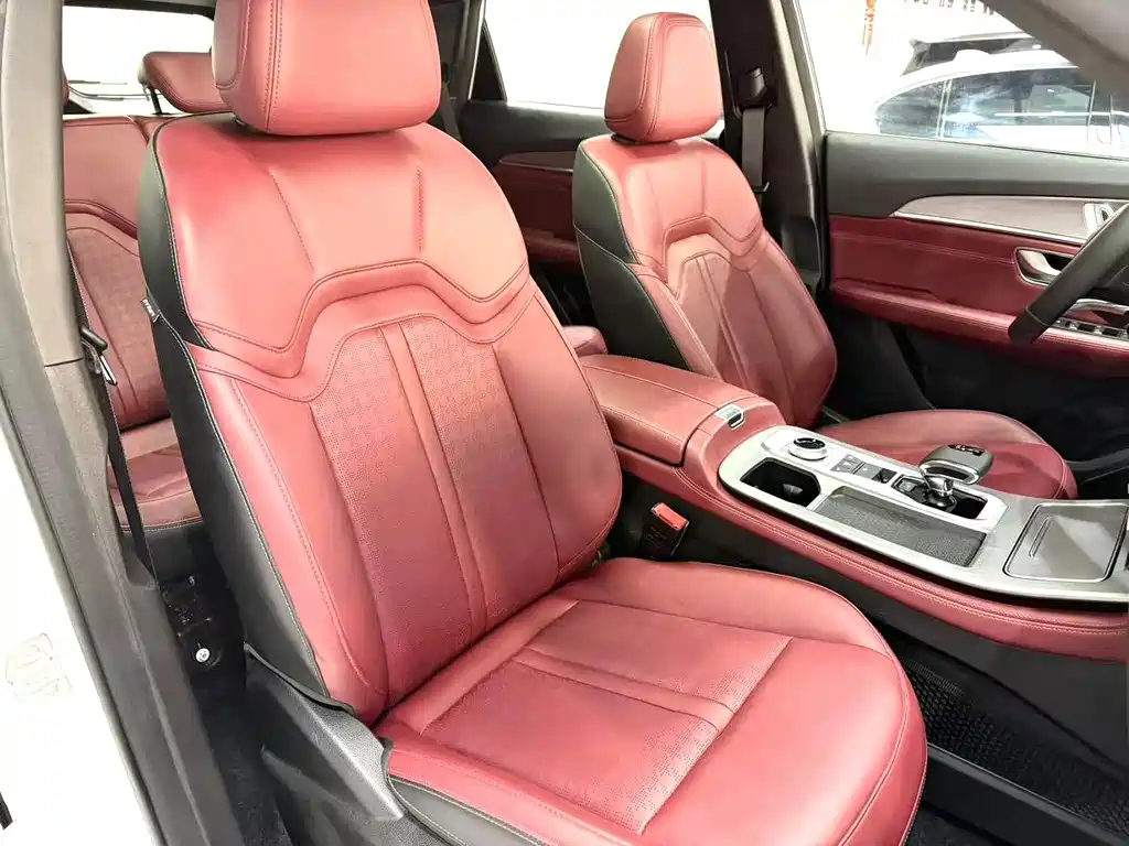 Jietu X70 PLUS 2025 Champion Edition 1.5T DCT Champion MAX+ 5 seats купить на сайте DeffCars
