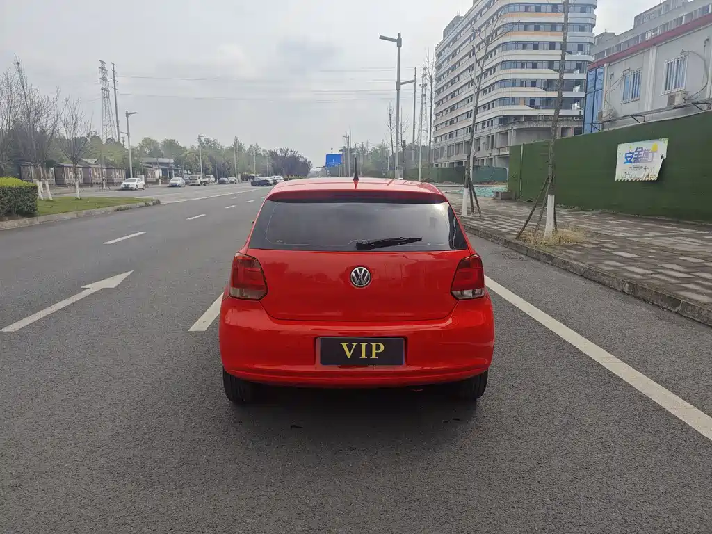 Polo 2011 1.6L automatic cool version купить на сайте DeffCars