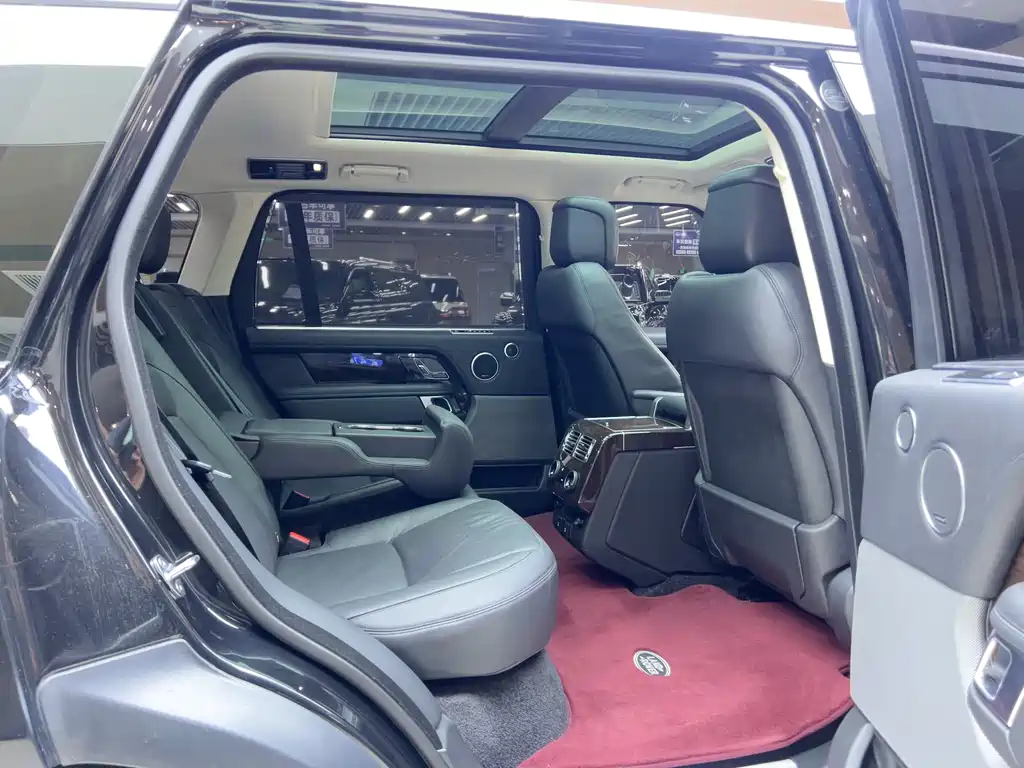 Range Rover 2020 3.0 L6 Legend Extended Edition купить на сайте DeffCars