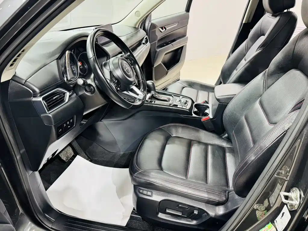 Mazda CX-5 2021 2.0L automatic two-wheel drive Black Knight купить на сайте DeffCars