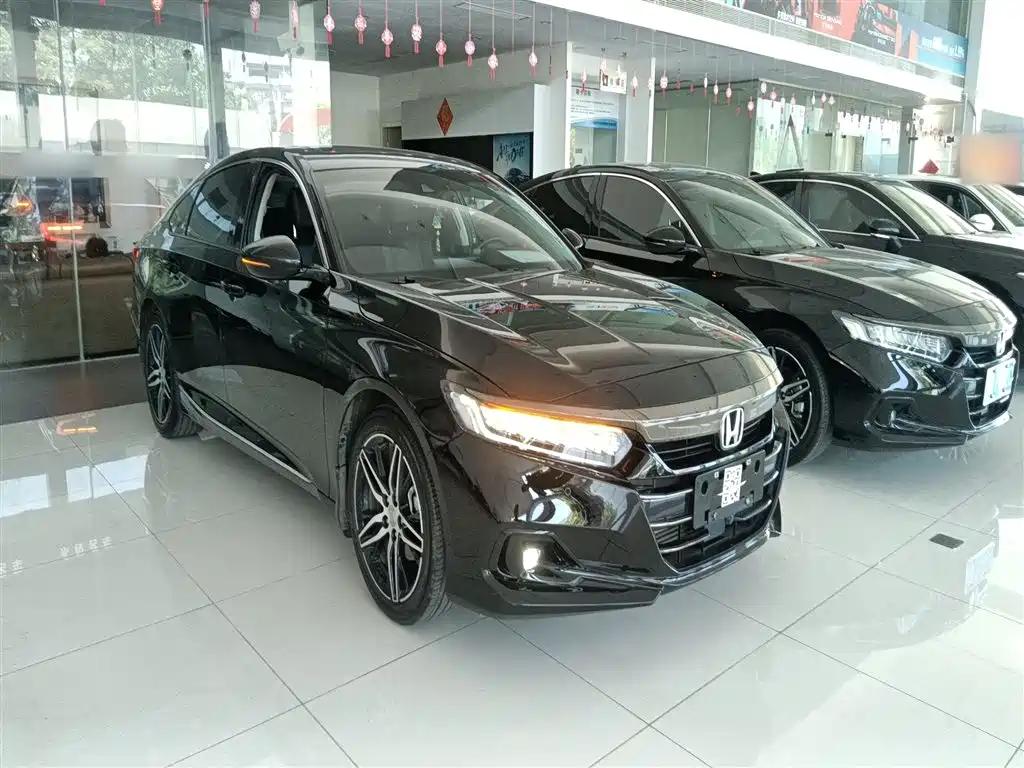 Accord 2022 260TURBO Magic Night Premium Edition купить на сайте DeffCars