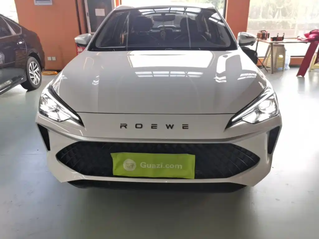 Roewe i5 2026 1.5L CVT Premium Edition купить на сайте DeffCars