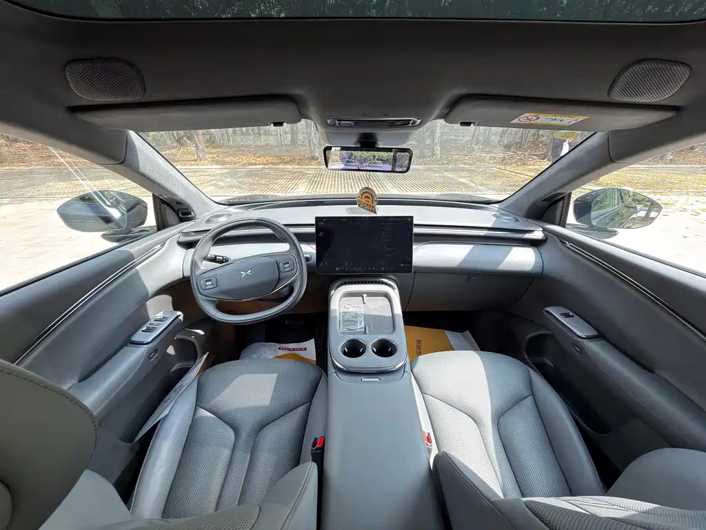 Xpeng G7 2025 Model 702 Super Long Battery Life Max купить на сайте DeffCars