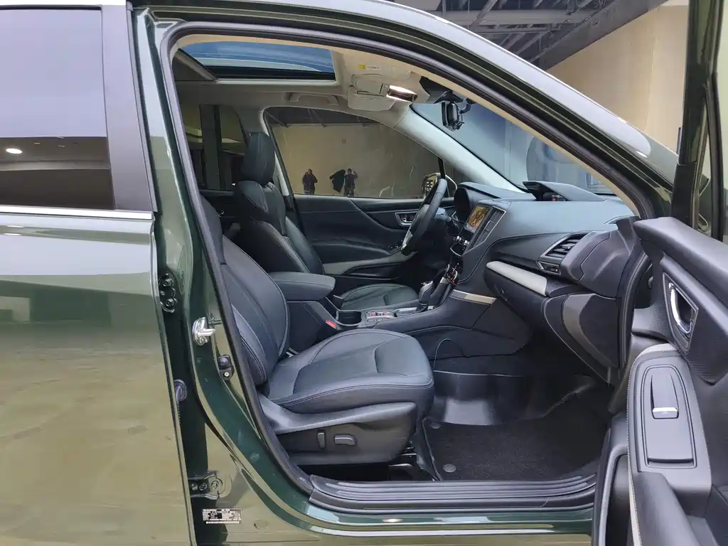 Forester 2022 2.0i AWD Ultimate EyeSight купить на сайте DeffCars