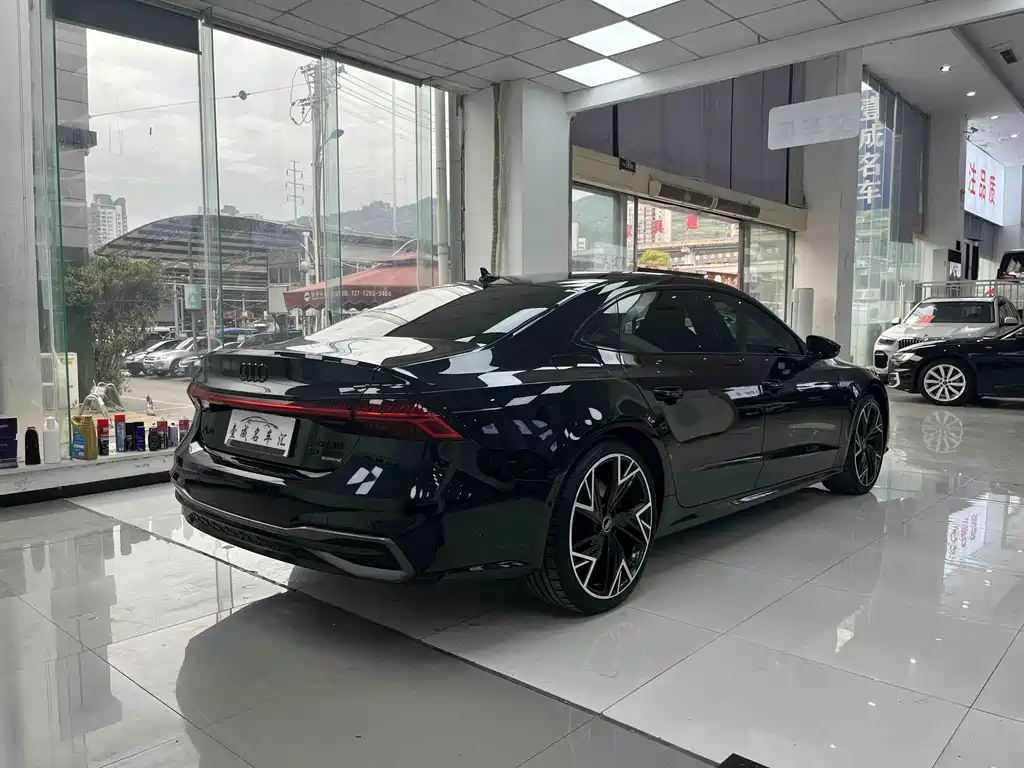 Audi A7L 2024 45 TFSI quattro S-line Black Warrior Edition купить на сайте DeffCars