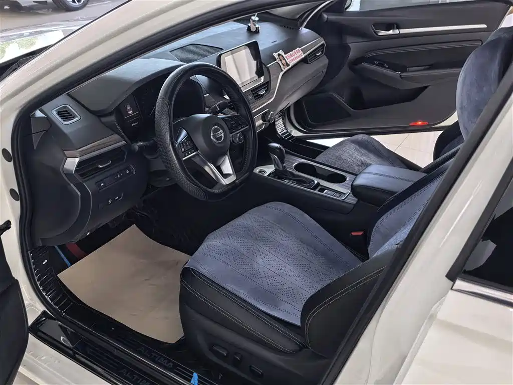 Teana 2021 2.0L XL Comfort Edition купить на сайте DeffCars