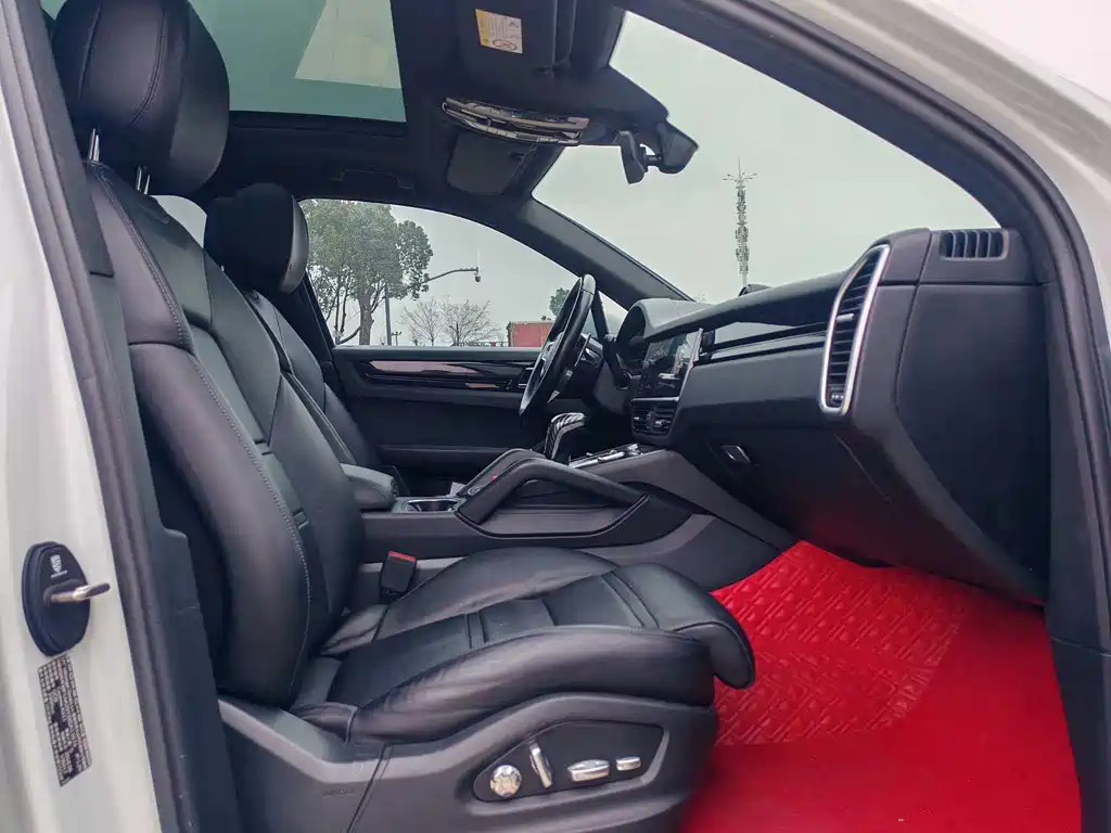 Cayenne 2018 Cayenne 3.0T купить на сайте DeffCars