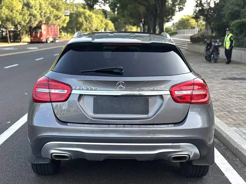 Mercedes-Benz GLA 2015 GLA 220 4MATIC Fashion Model купить на сайте DeffCars