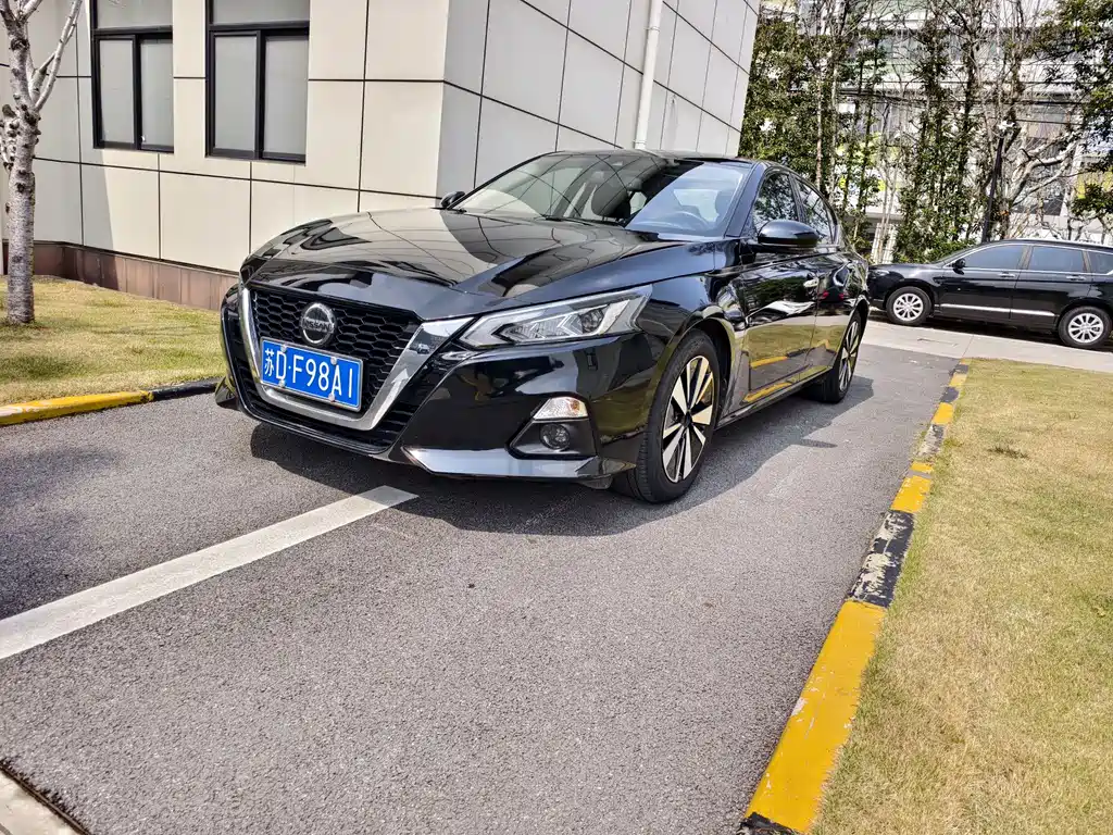Teana 2020 2.0L XL Upper Smart Travel Edition купить на сайте DeffCars