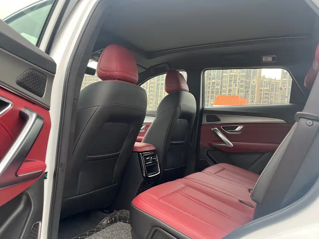 Jietu X70 PLUS 2025 Champion Edition 1.5T DCT Champion PRO 7 seats купить на сайте DeffCars