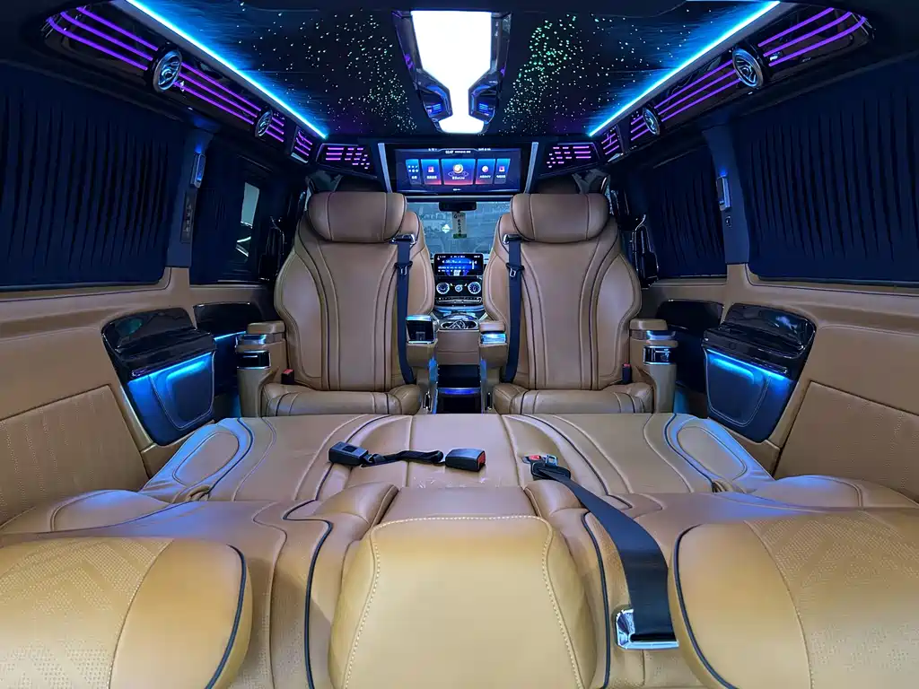 Vito 2023 2.0T Business Edition 7 seats купить на сайте DeffCars