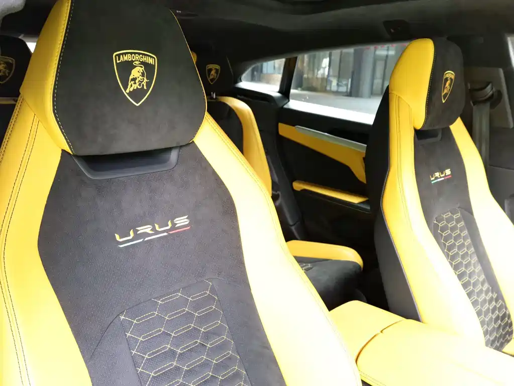 Urus 2021 4.0T V8 купить на сайте DeffCars