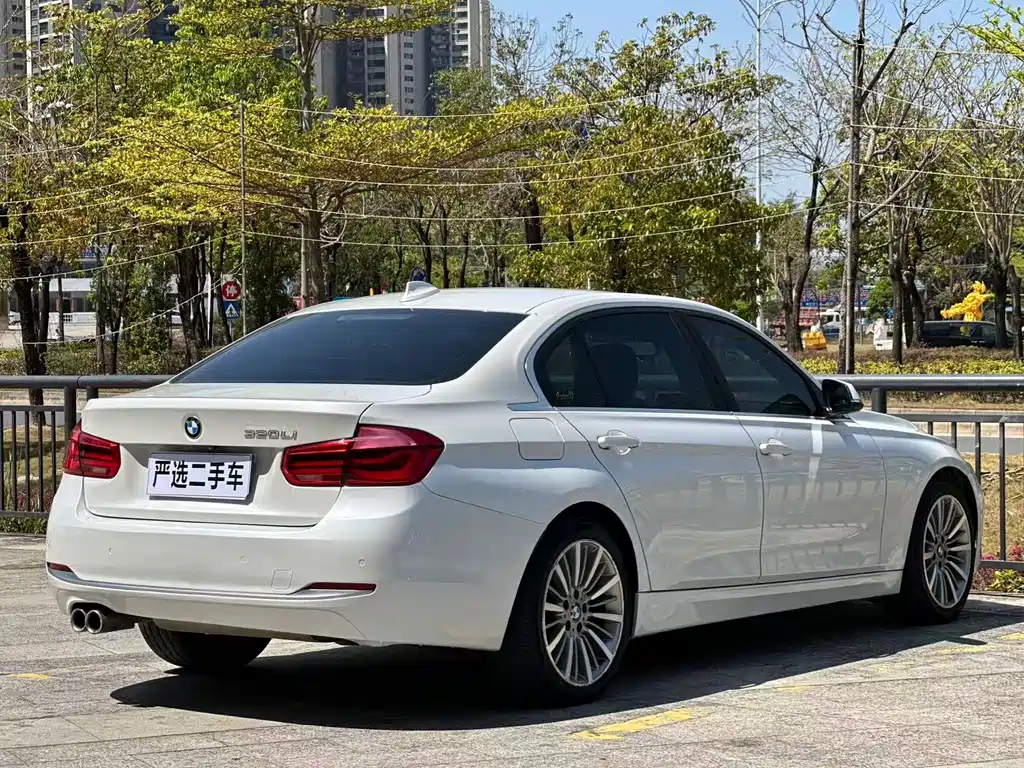 BMW 3 Series 2019 320Li Fashion Model купить на сайте DeffCars