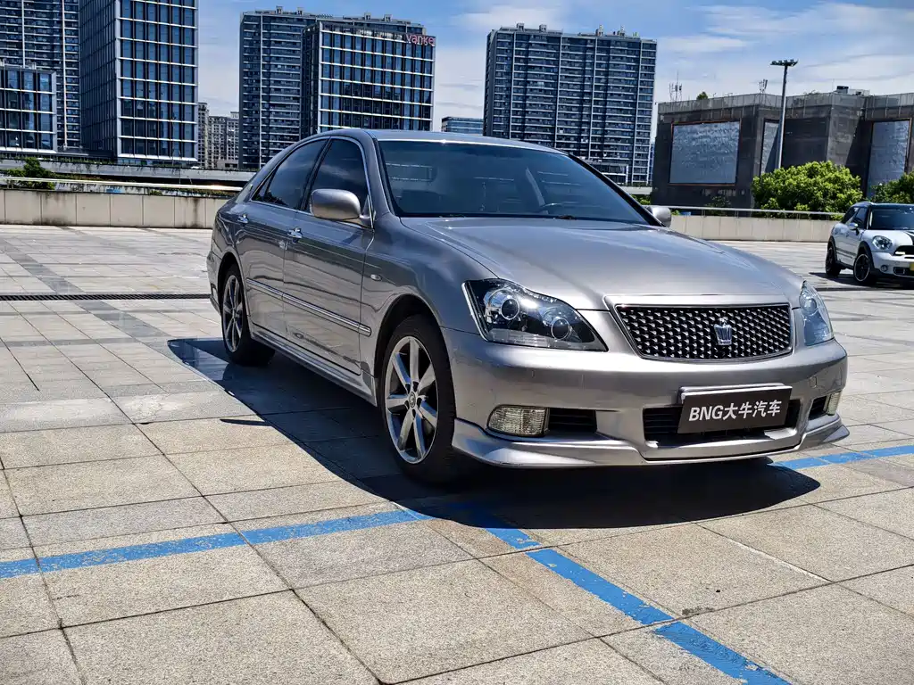 Crown 2007款 2.5L Royal 真皮版 купить на сайте DeffCars