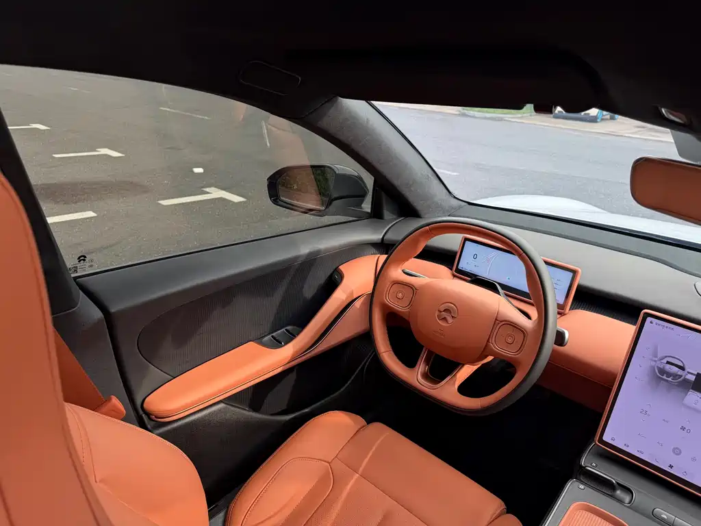 NIO ET5T 2023 75kWh Touring купить на сайте DeffCars