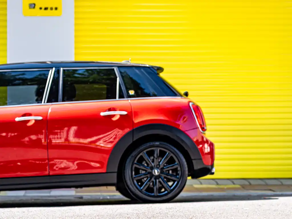 MINI 2019 1.5T COOPER Artist Five-Door Edition купить на сайте DeffCars
