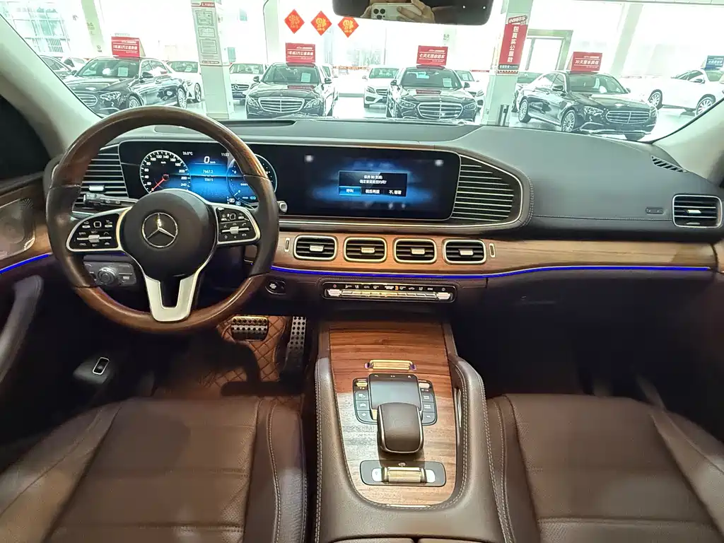 Mercedes-Benz GLS 2022 facelift version 2 GLS 450 4MATIC luxury model купить на сайте DeffCars