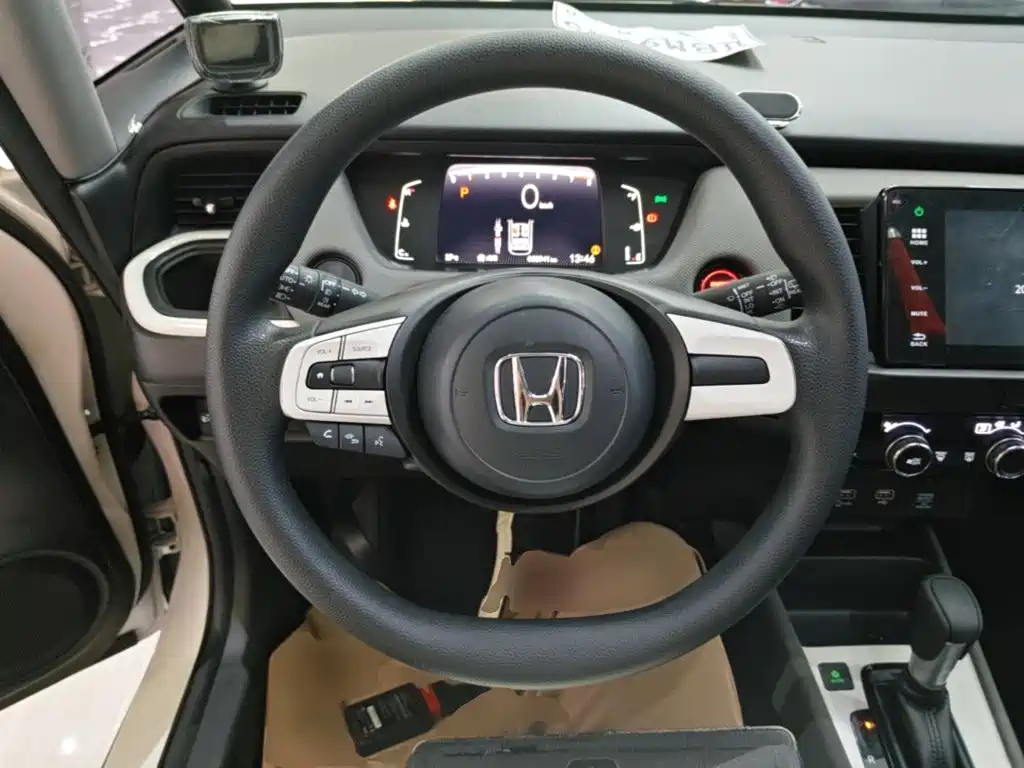 LIFE 2021 1.5L CVT CRO-S Fun Edition купить на сайте DeffCars