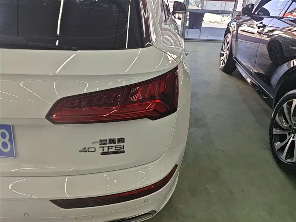 Audi Q5L 2020 facelift 40 TFSI enjoys fashionable style купить на сайте DeffCars