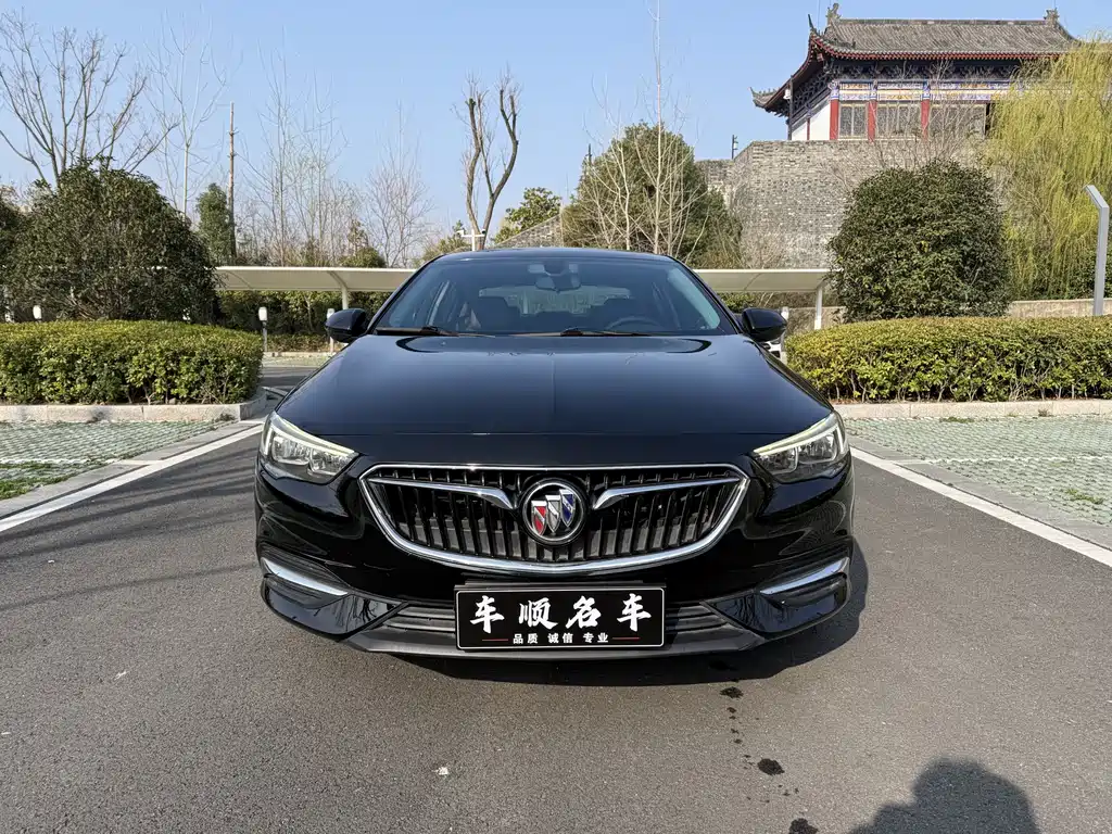 Regal 2019 20T Elite National V купить на сайте DeffCars