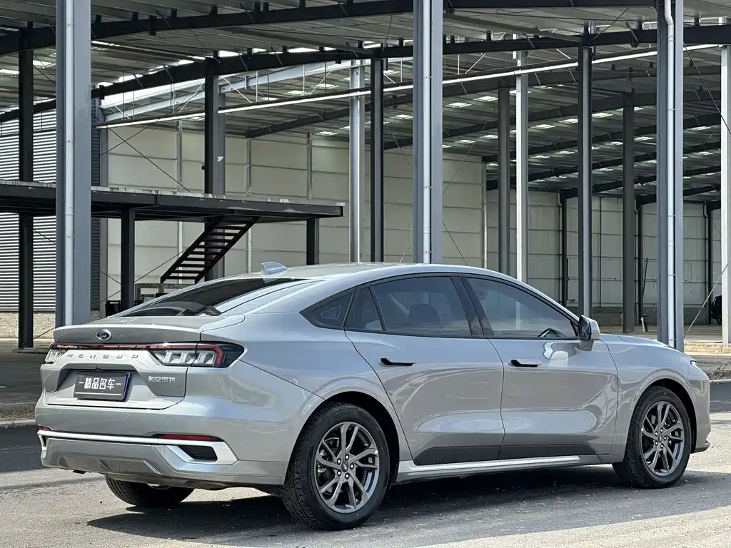Mondeo 2025 1.5T EcoBoost Luxury купить на сайте DeffCars