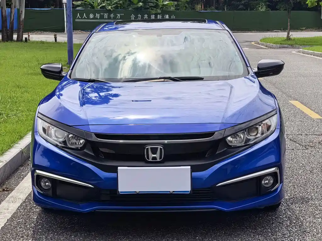 Civic 2019 220TURBO CVT Dynamic Edition China V купить на сайте DeffCars