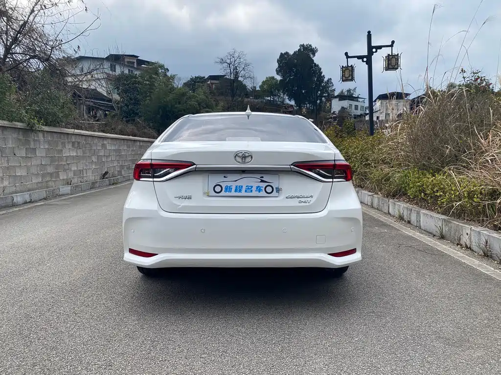 Corolla 2021 1.2T S-CVT Elite PLUS Edition купить на сайте DeffCars