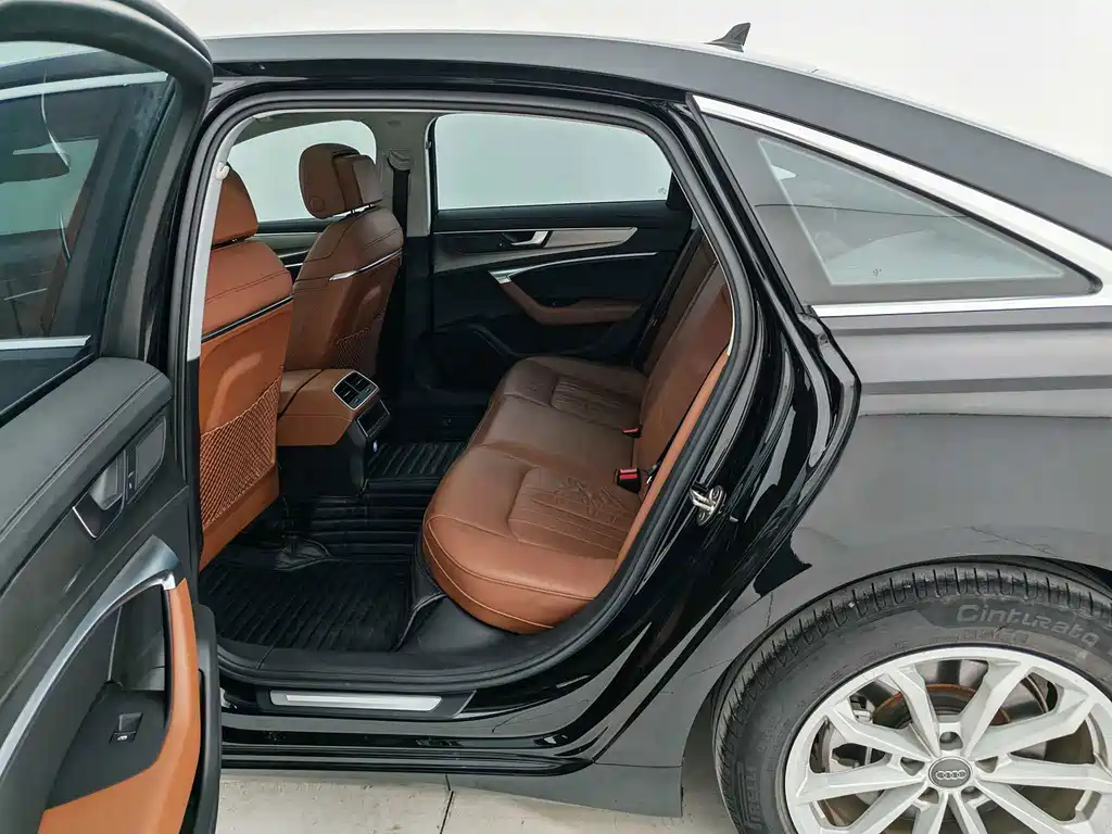Audi A6L 2020 40 TFSI luxury and elegant model купить на сайте DeffCars