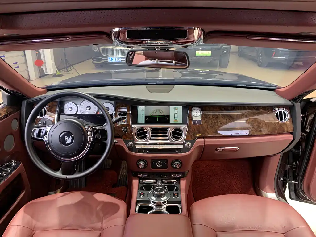 Ghost 2014 6.6T Standard Edition купить на сайте DeffCars