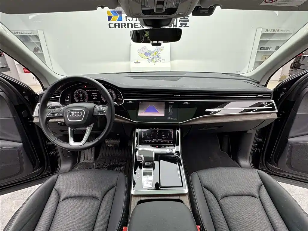 Audi Q7 2024 45 TFSI quattro S line Black Warrior купить на сайте DeffCars