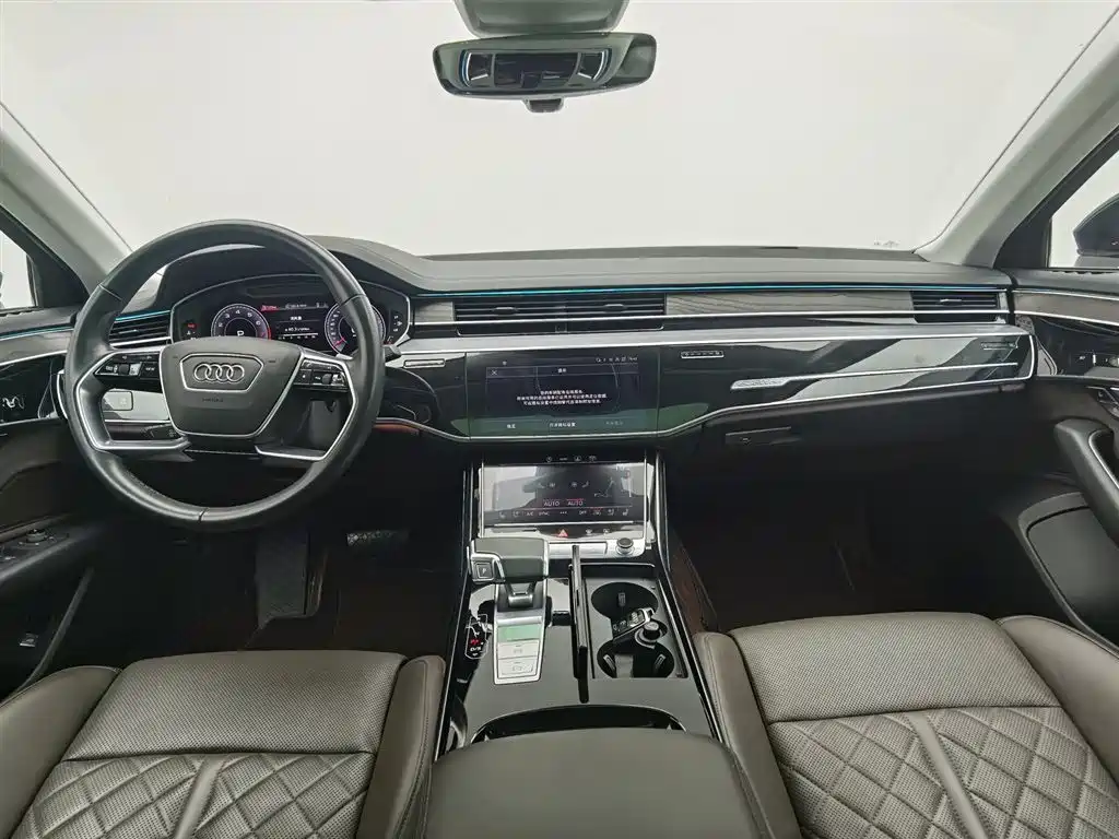 Audi A8 2022 A8L 50 TFSI quattro Comfort Collection Edition купить на сайте DeffCars