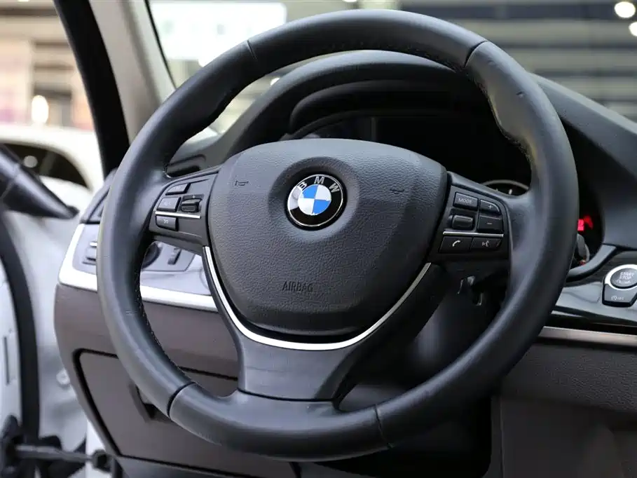 BMW 5 Series 2017 525Li Luxury Design Package купить на сайте DeffCars