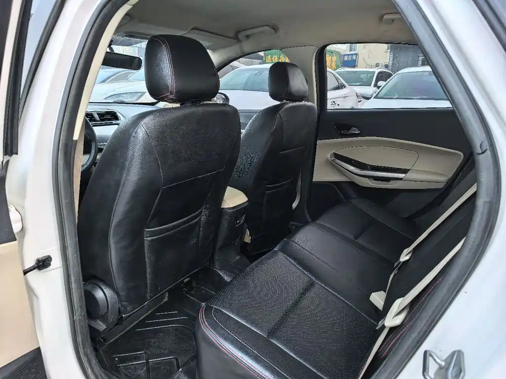 Escort 2017 facelift 1.5L automatic comfort model купить на сайте DeffCars