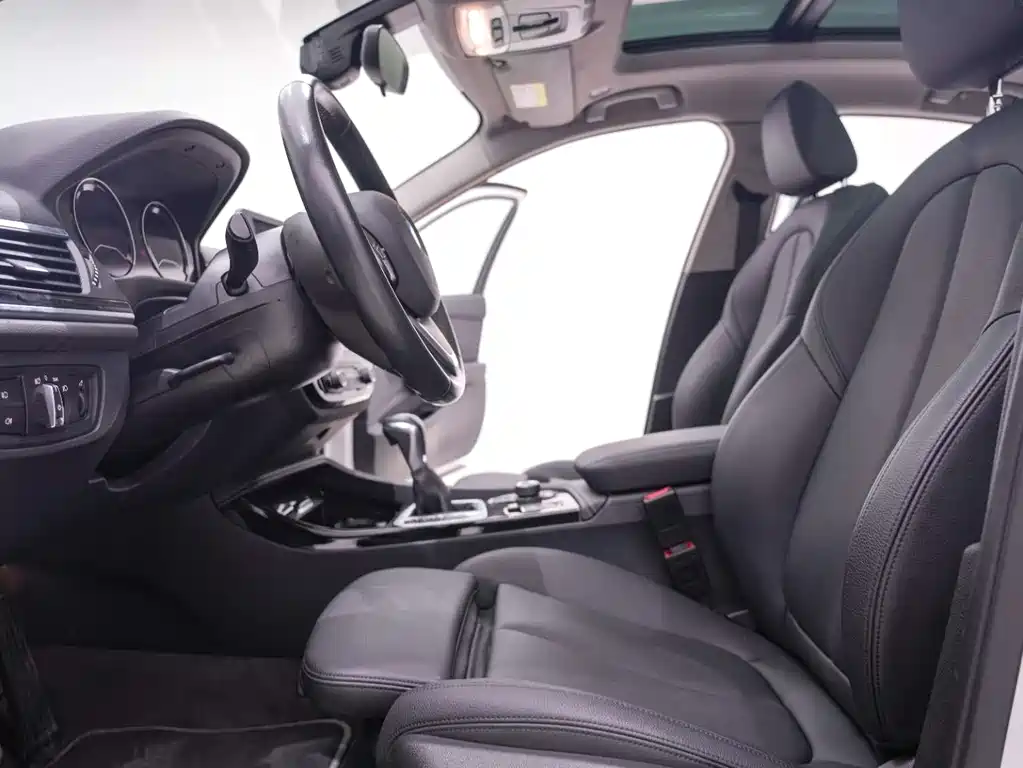 BMW 1 Series 2018 118i Sports купить на сайте DeffCars