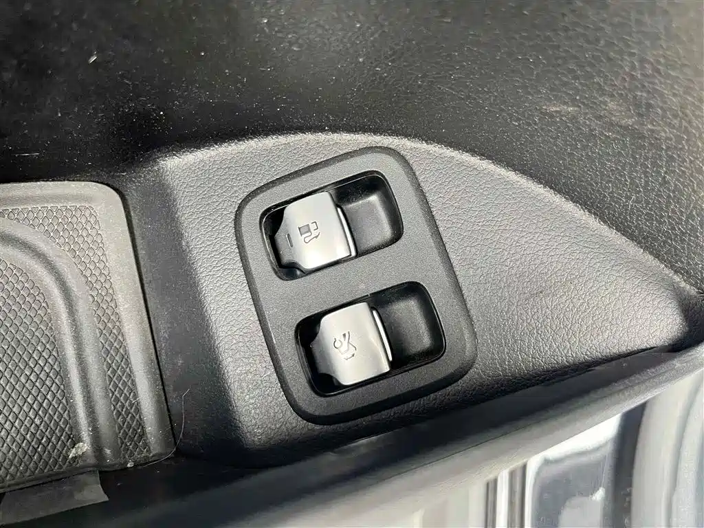 Mercedes-Benz GLC New Energy 2025 350 e L 4MATIC Collector's Edition купить на сайте DeffCars