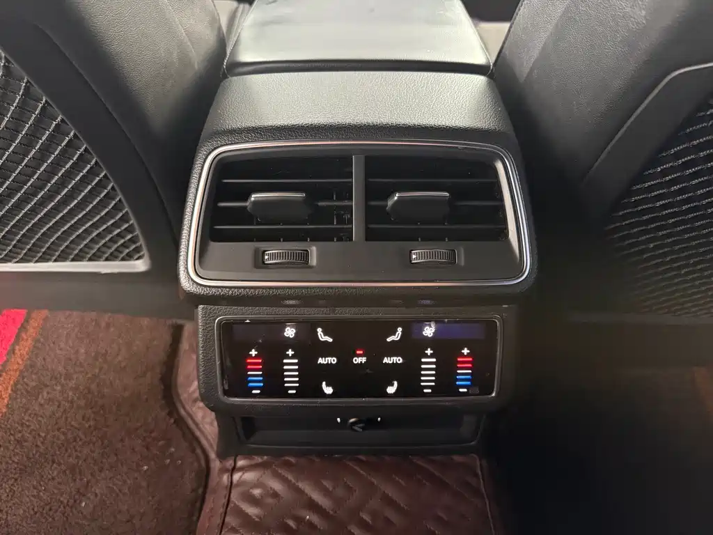 Audi A6L 2021 45 TFSI quattro exclusive dynamic model купить на сайте DeffCars