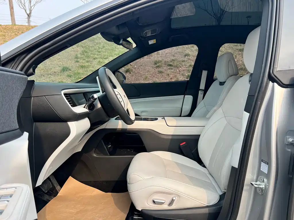 Xpeng G6 2023 model 755 super long battery life Max купить на сайте DeffCars