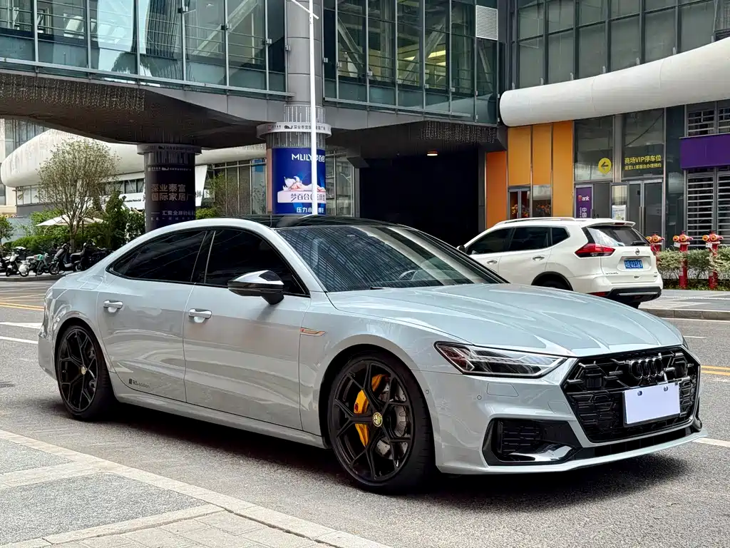 Audi A7L 2024 45 TFSI quattro RS package racing version купить на сайте DeffCars