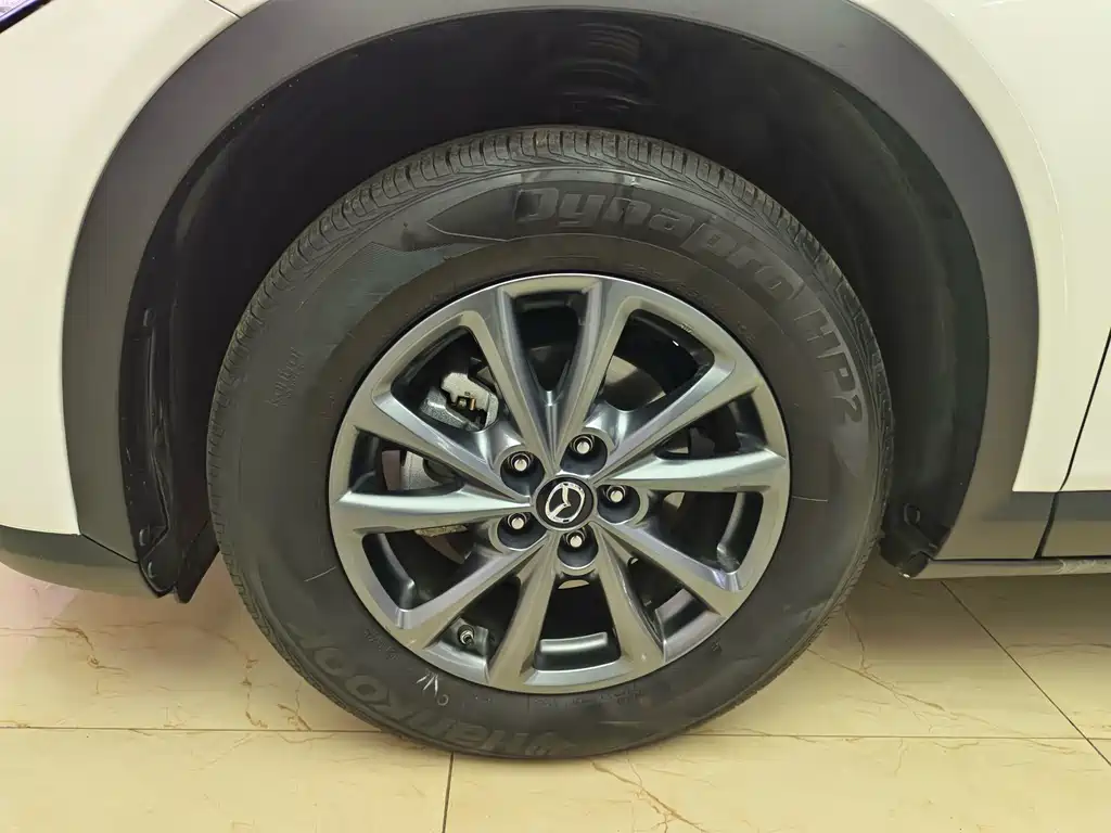 Mazda CX-4 2021 2.0L automatic two-wheel drive Blue Sky Vitality Edition купить на сайте DeffCars