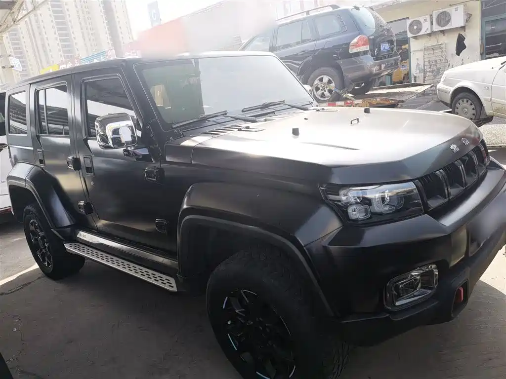 Beijing Off-Road BJ40 2021 2.0D Automatic Four-wheel Drive Blade Hero Edition Knight Type (front and rear electronically controlled locks) купить на сайте DeffCars