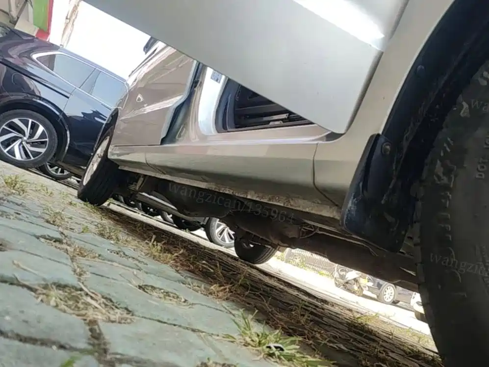 Hongguang V 2019 1.5L Exquisite Edition National VI LAR купить на сайте DeffCars